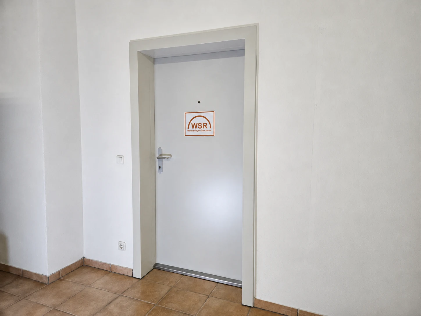 Integrierte Schutzraumtür